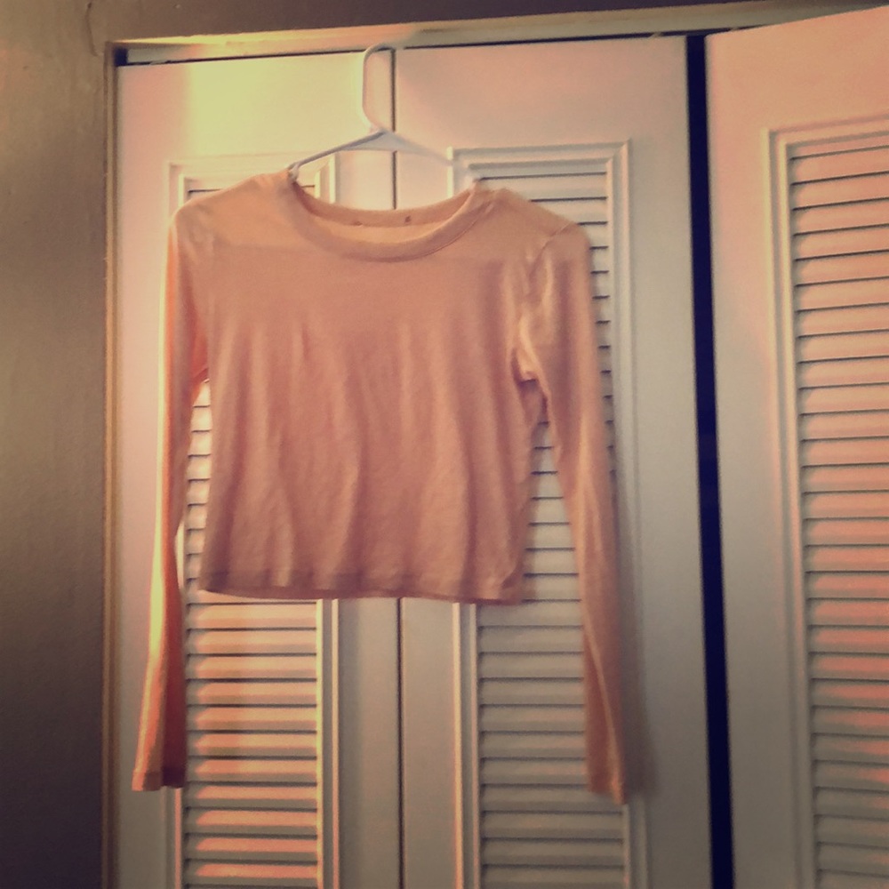 Long sleeve belly shirt